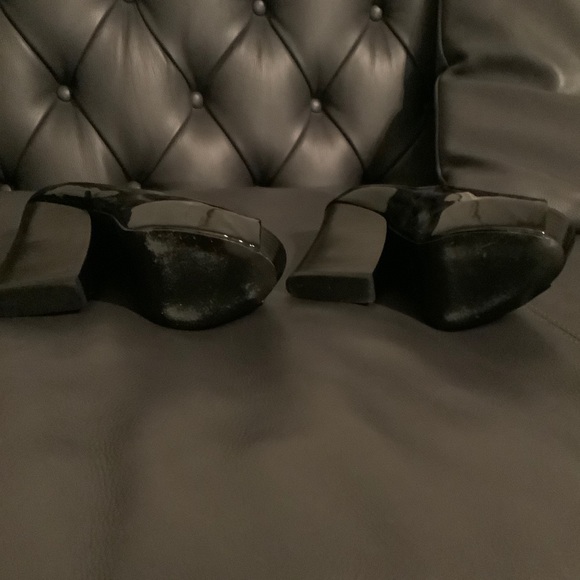 Black platform peek a boo heels - Picture 4 of 5